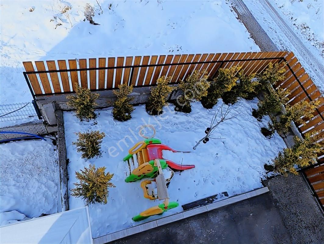 Güzelyurt'ta-özel Tasarım Müstakil Villa- Garajlı-220 M² - Görsel 23