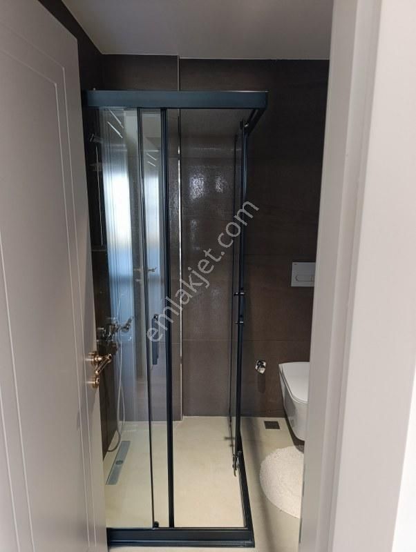 Güzelyurt'ta-özel Tasarım Müstakil Villa- Garajlı-220 M² - Görsel 26