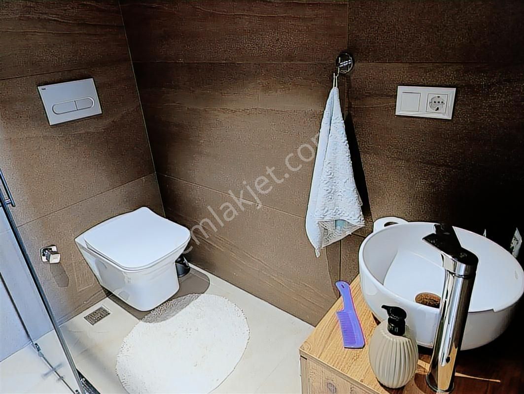 Güzelyurt'ta-özel Tasarım Müstakil Villa- Garajlı-220 M² - Görsel 28