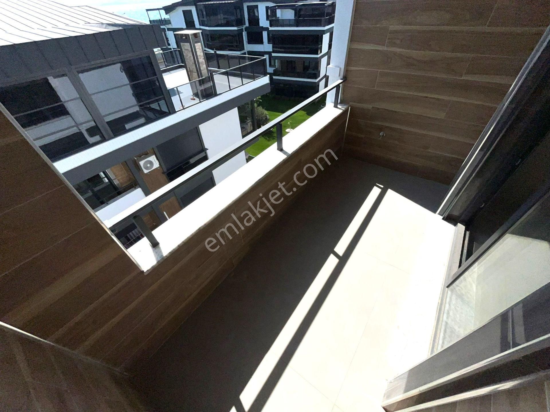 🎇aygül'den Eşsiz Manzarasıyla🎇 Altınoluk'ta🎇yüzme Havuzlu Teraslı Ultra Lüks 4+1 Satılık Dubleks - Görsel 6
