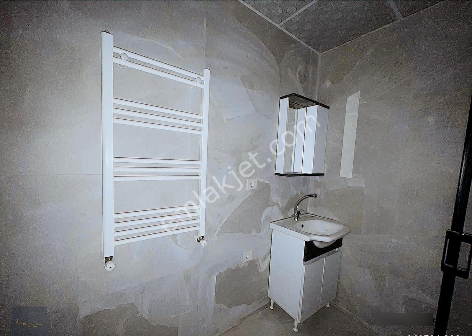 Yazıbaşı Mah Site İçi 2+1 Kapalı Mutfak Ara Kat Satılık - Görsel 14