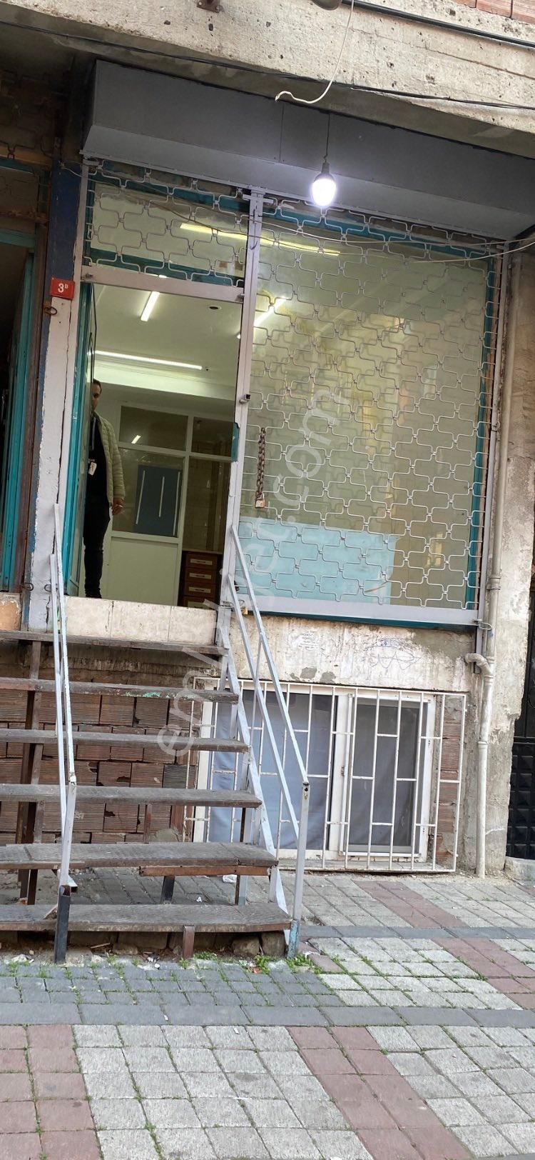 Satılık Dükkan Bağcılar Yıldıztepe Mahallesi’nde Bir Çok Ticari İş Ve Amaçlara Elverişlidir - Görsel 3