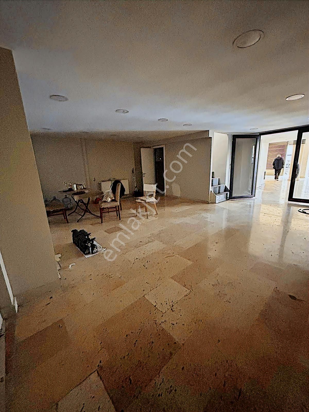 Kurumsal Firmalara Uygun Nitelikte Ticari Dükkan Kiralıktır. - Görsel 14