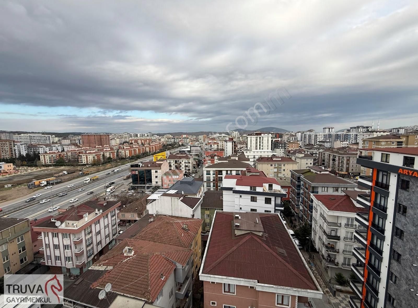 Modern Site İçinde 2+1 95 M² Balkon + Ebeveyn Banyosu Kiralık - Görsel 13
