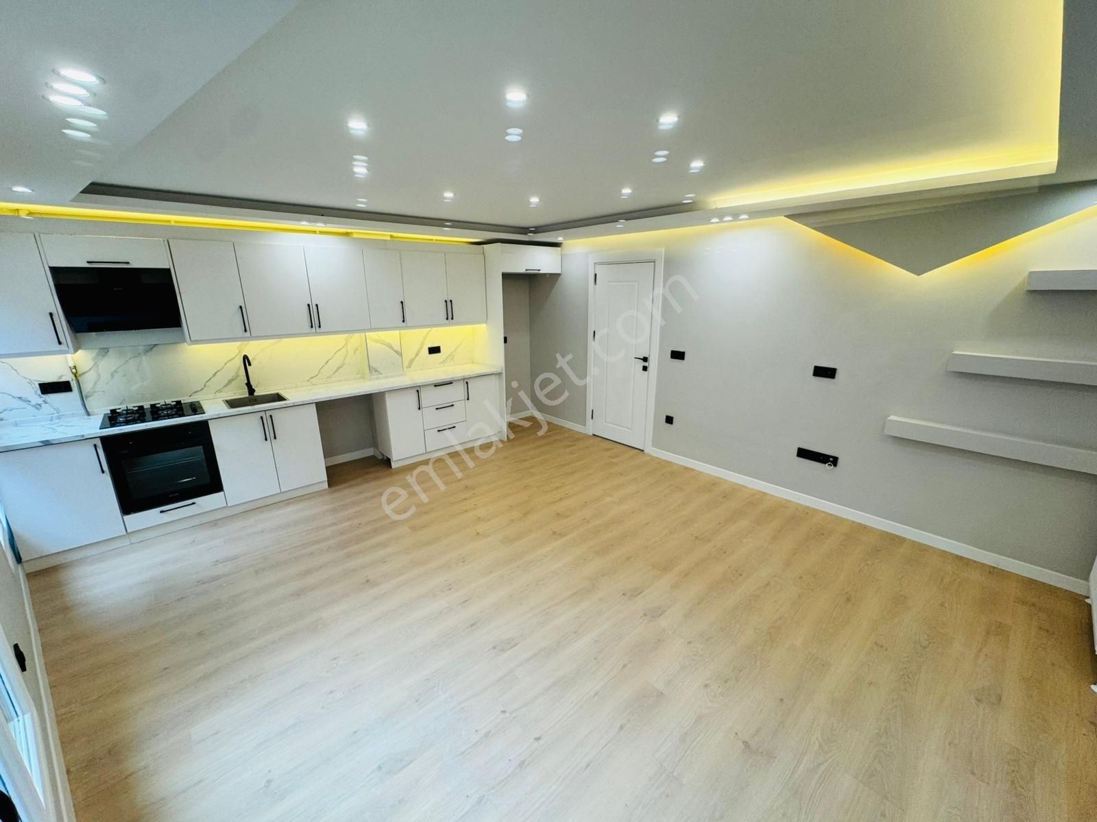 █ Konfor █ İdealtepe Rıfkı Tongsirde Ön Cephe Teraslı Sıfır 2+1 - Görsel 5