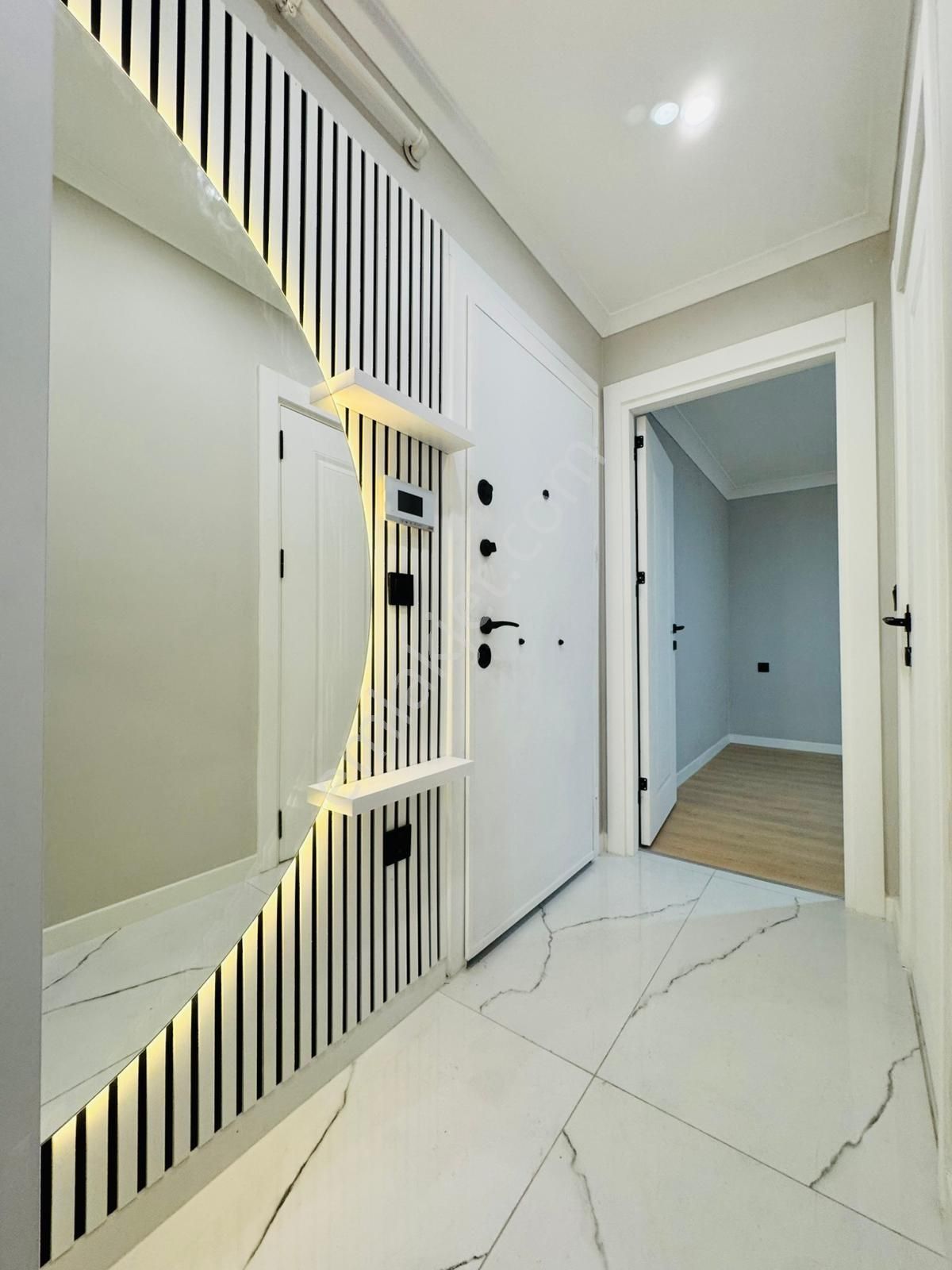 █ Konfor █ İdealtepe Rıfkı Tongsirde Ön Cephe Teraslı Sıfır 2+1 - Görsel 33