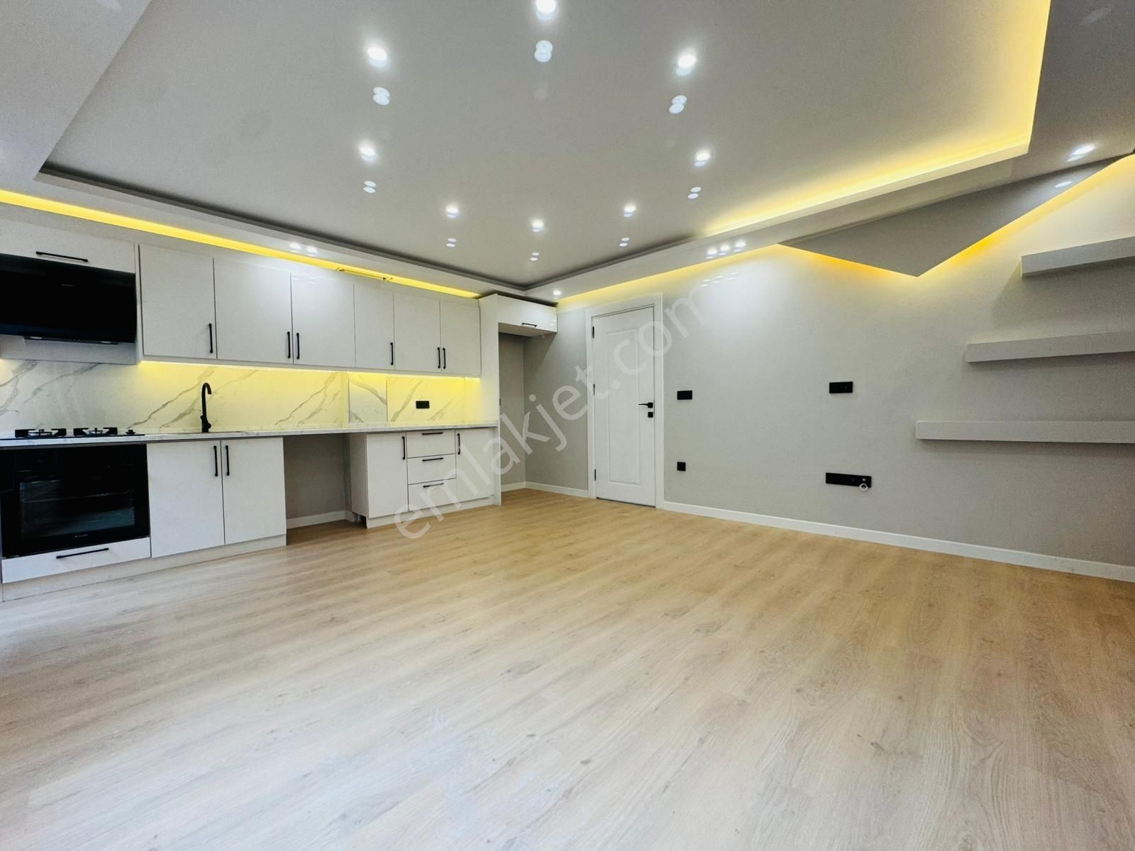 █ Konfor █ İdealtepe Rıfkı Tongsirde Ön Cephe Teraslı Sıfır 2+1 - Görsel 6