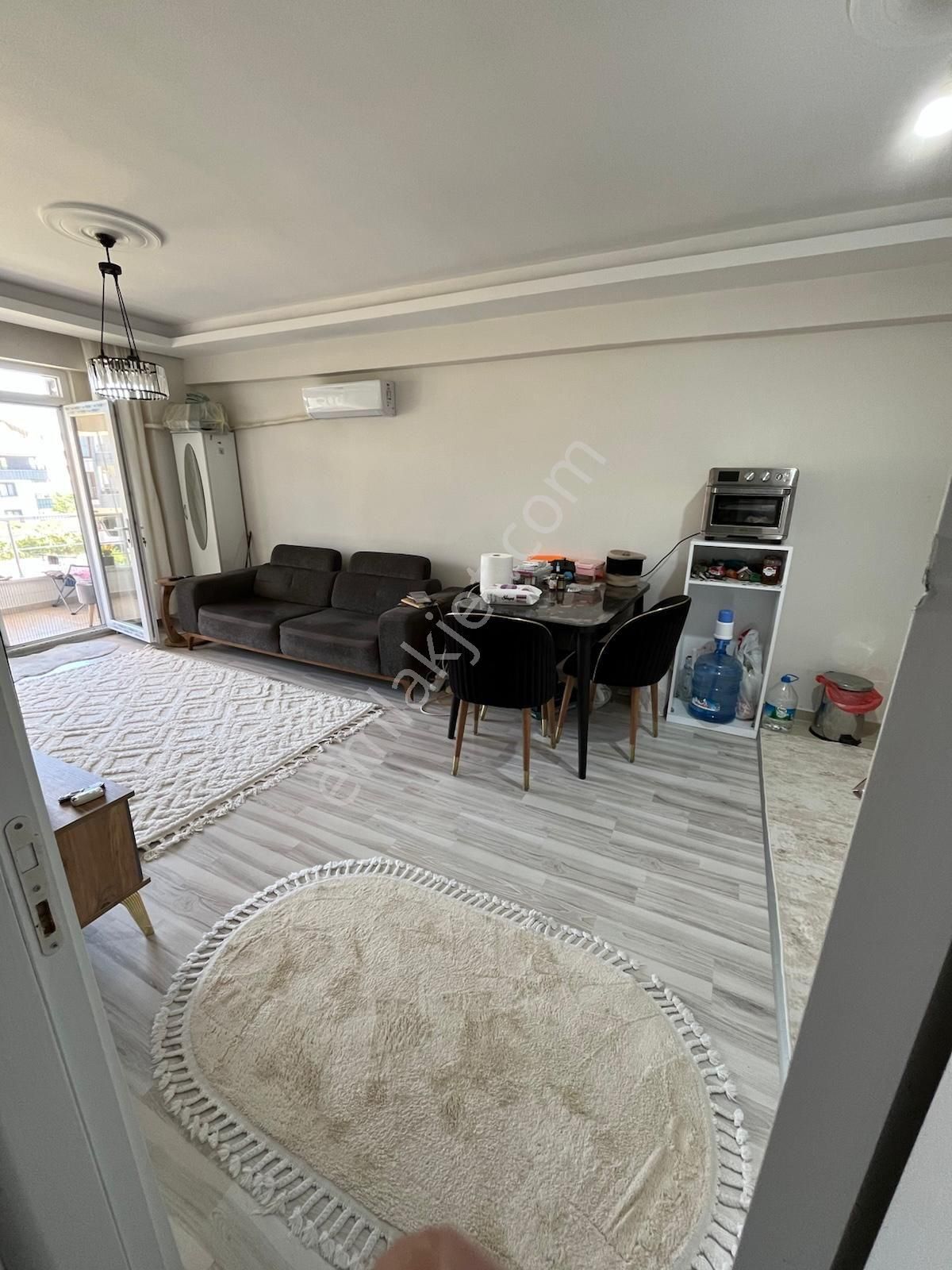 Yalova Çınarcık Teşvikiye Plajlar Mevkiinde Havuzlu Sitede Satılık Daire 1+1yeni Binada - Görsel 3
