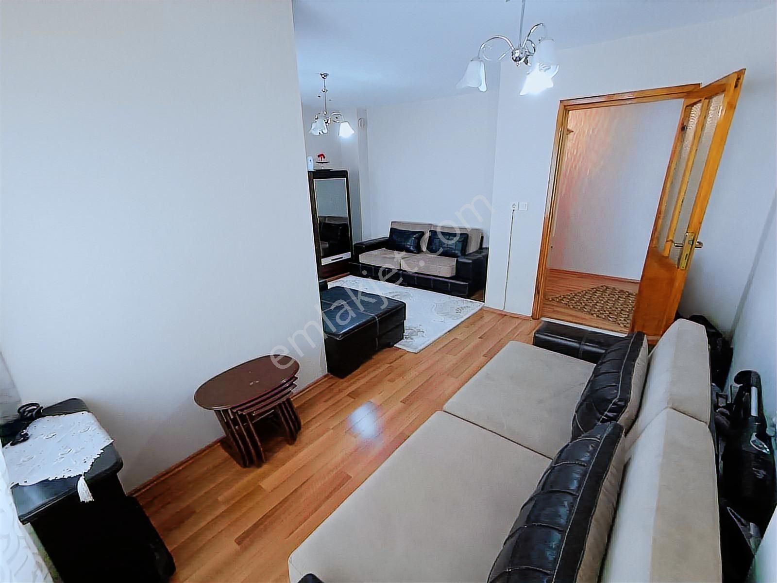 Kuşadası Merkez Masrafsız 2+1 Ruhsatlı Satılık Uygun Daire - Görsel 3