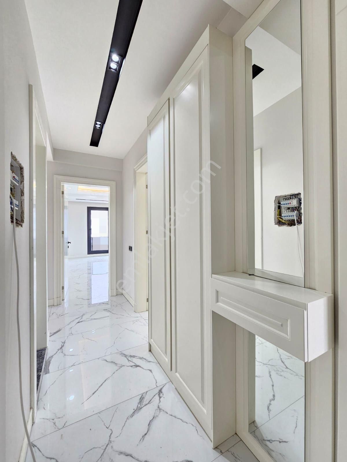 Denizli Gültepe De Komple Ayrı Girişli 4 Bağımsız Fırsat Satılık Bina - Görsel 24