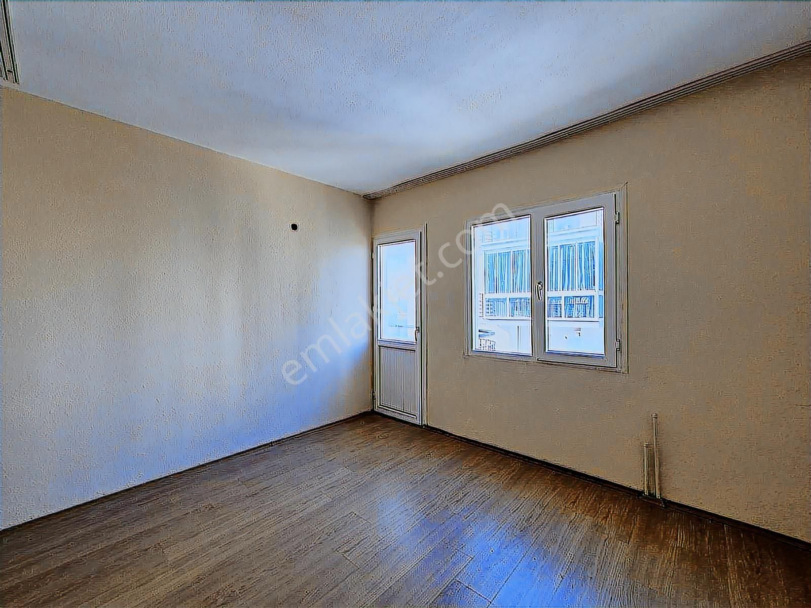 Deniz Manzaralı Kuşadası İlköğretim Okuluna Yakın Konumda 3+1 - Görsel 15