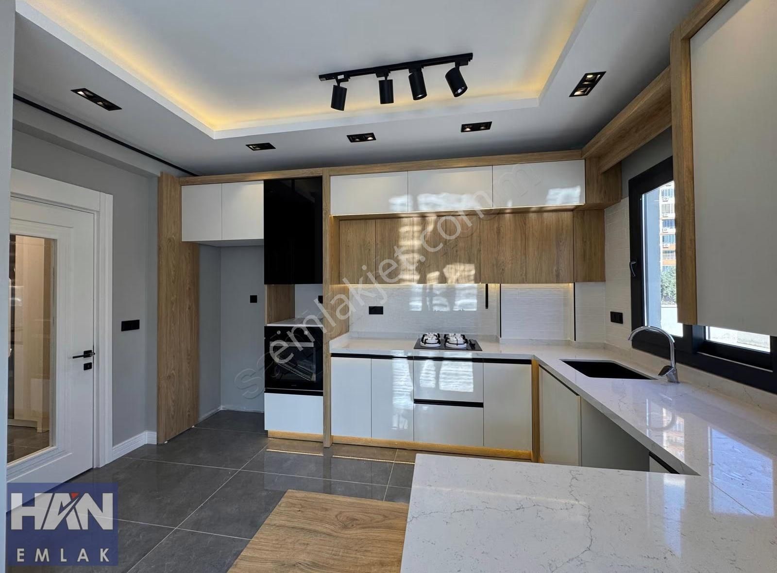Han Emlak'tan Akdeniz Mah'de S.içi Havuzlu Amerikan Mutfak 4+1 - Görsel 14