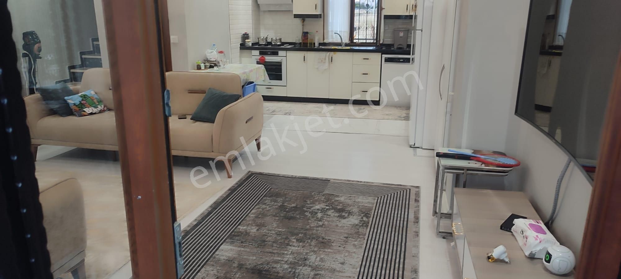 Acil Satılık Yeniçiftlikte 315 M2 Arsa İçerisinde İskanlı Müstakil Villa Yazlık - Görsel 11