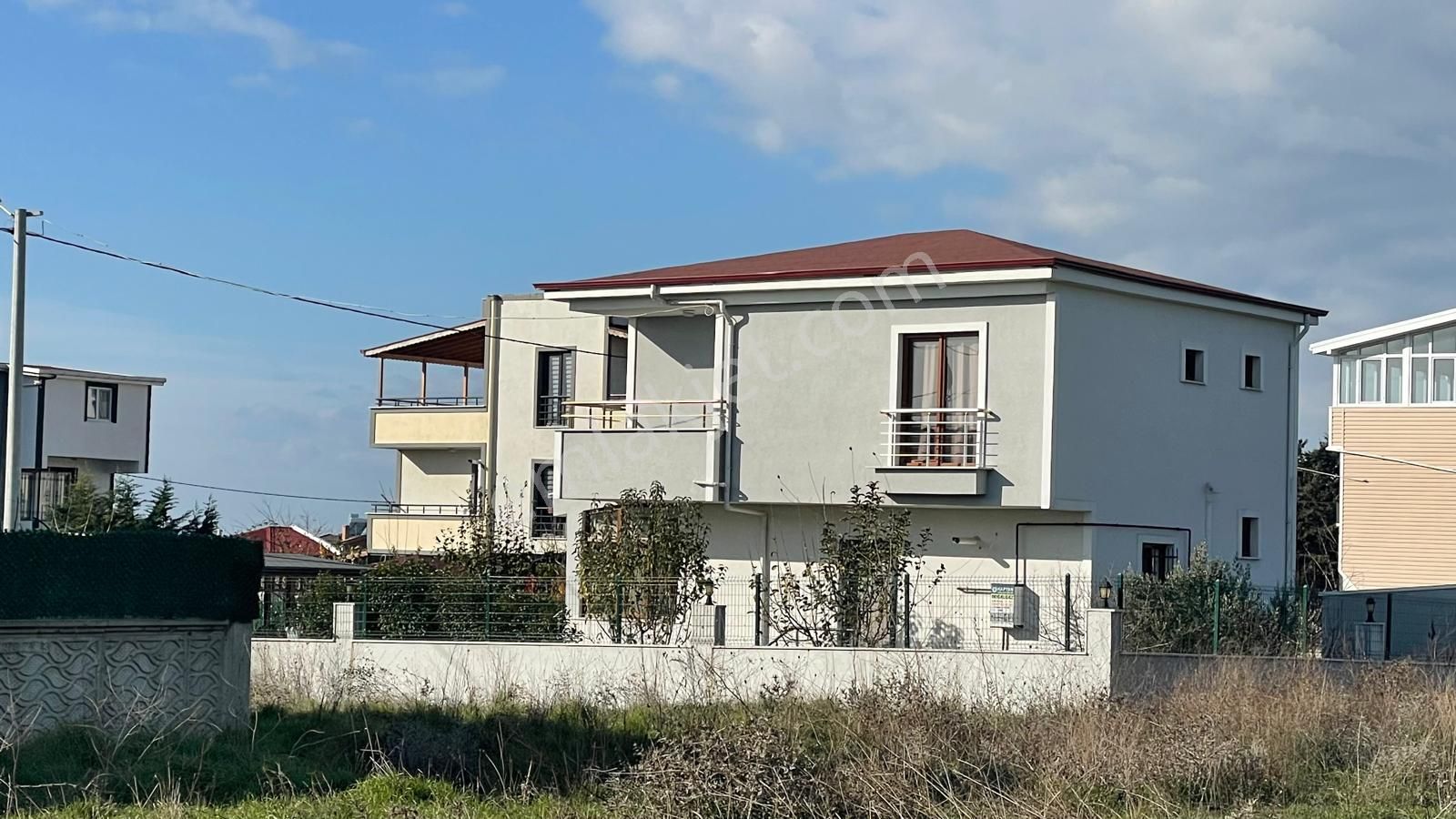 Acil Satılık Yeniçiftlikte 315 M2 Arsa İçerisinde İskanlı Müstakil Villa Yazlık - Görsel 5