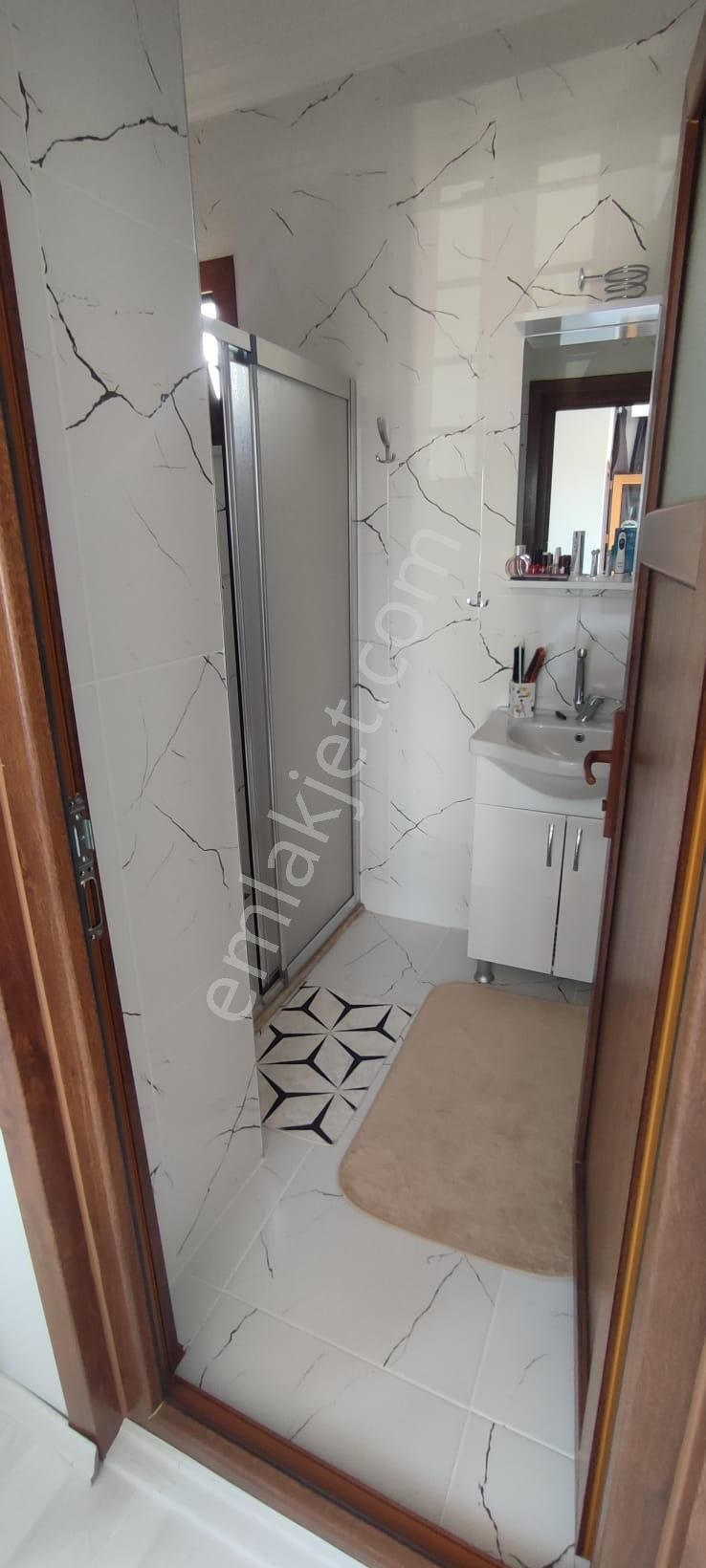 Acil Satılık Yeniçiftlikte 315 M2 Arsa İçerisinde İskanlı Müstakil Villa Yazlık - Görsel 20