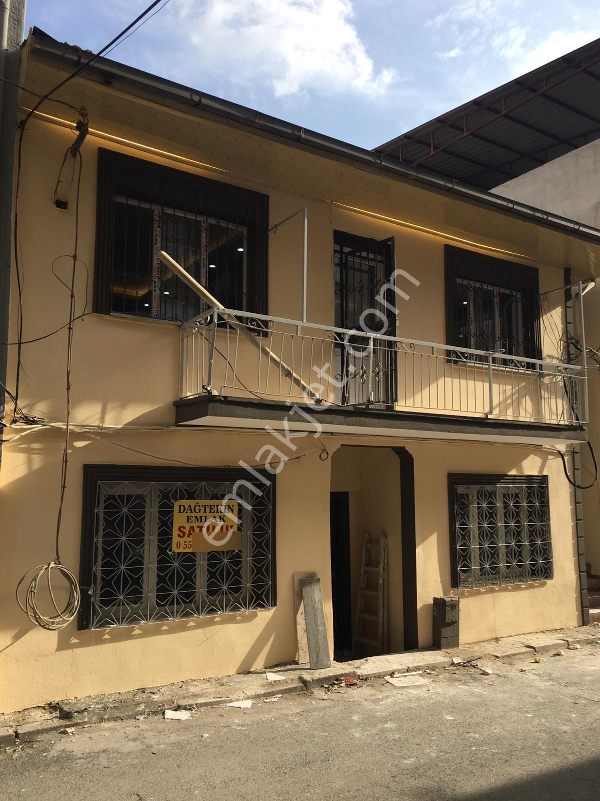 Yunus Emre Mahallesinde Hem Yatırıma Hem Oturuma Uygun 2 Katlı Müstakil Bina - Görsel 24