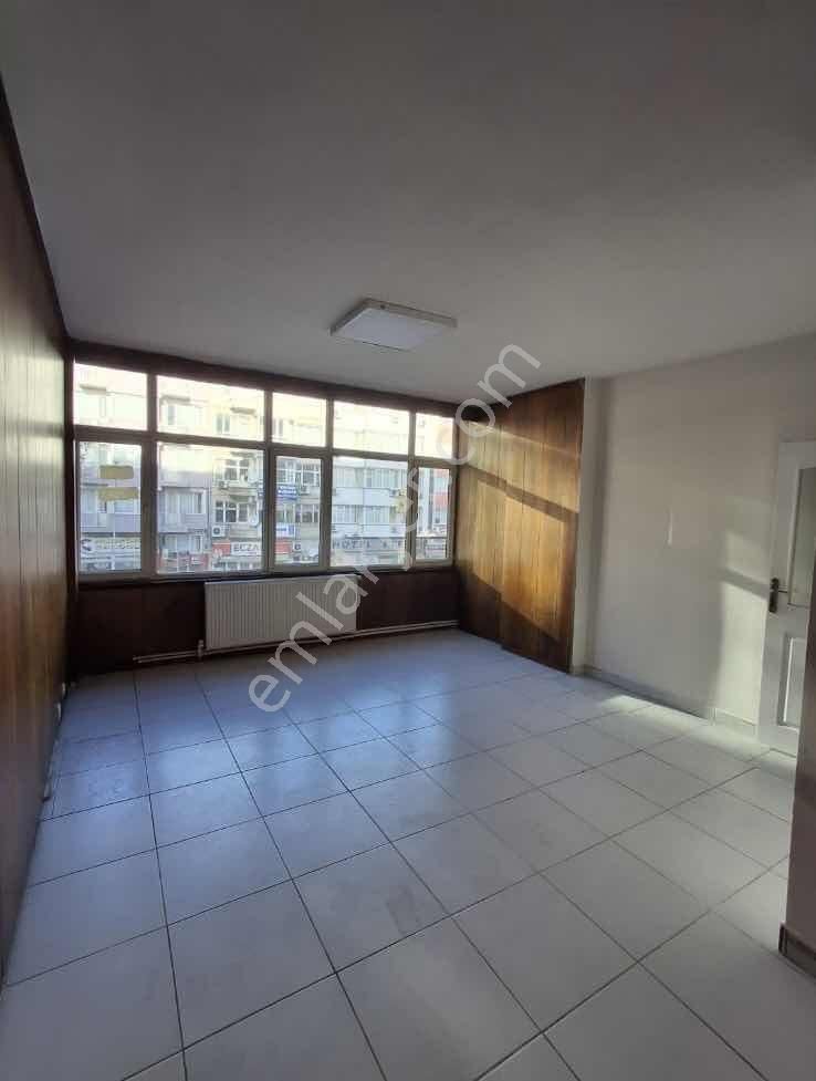 Akaylardan Kiralık Köprübaşı Cadde Üzeri 2+1 Geniş Ofis Büro - Görsel 3