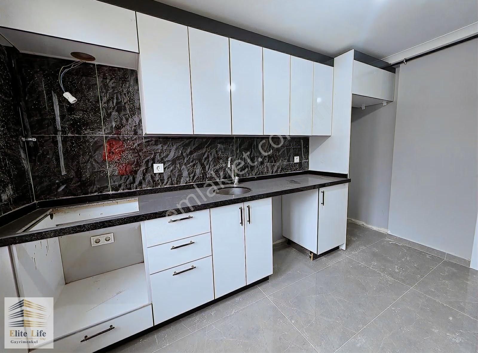 Yenidoğan Yunus Emrede Ultra Lüks Tapu Masrafı Olmayan 5+1 - Görsel 21