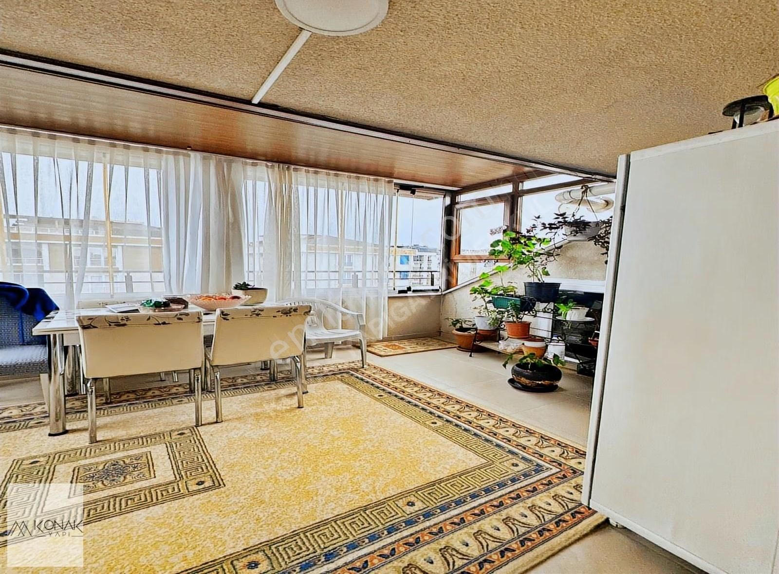 Konak Yapı'dan Beylikdüzü'nde 5+2 Butik Site Otoparklı Dubleks - Görsel 18