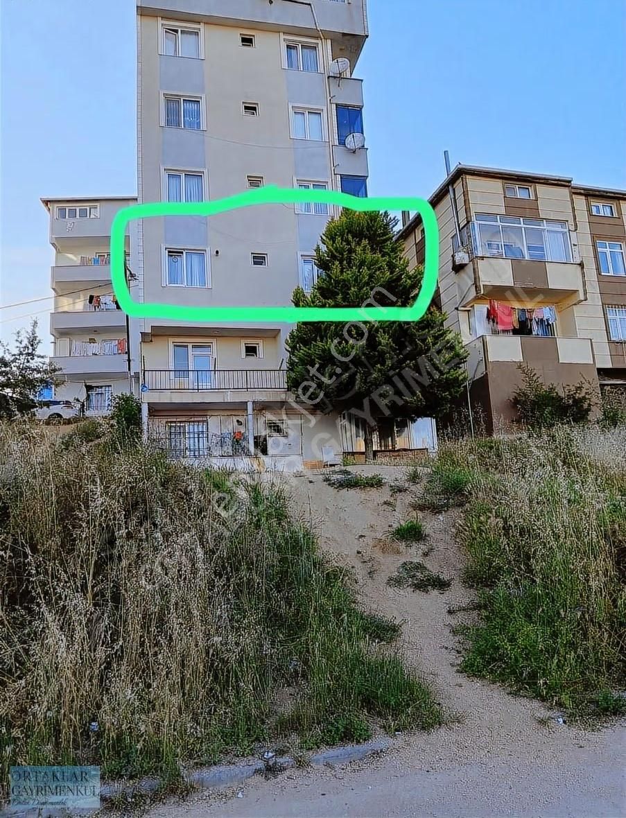 Tuzla Yeniçayır Orta Mahallede Kodu Yüksek Balkonlu