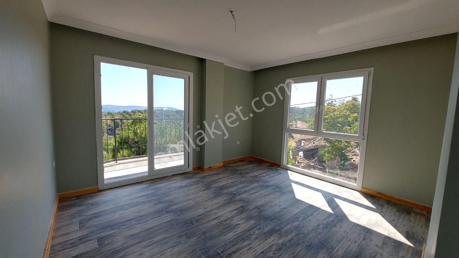 Ayvalık Hacıveliler'de Doğa İle İç İçe, Konforlu Müstakil Yaşam - Görsel 33