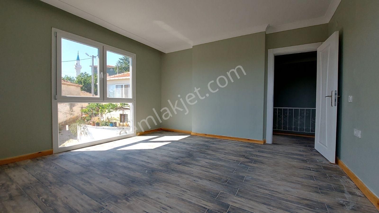 Ayvalık Hacıveliler'de Doğa İle İç İçe, Konforlu Müstakil Yaşam - Görsel 28