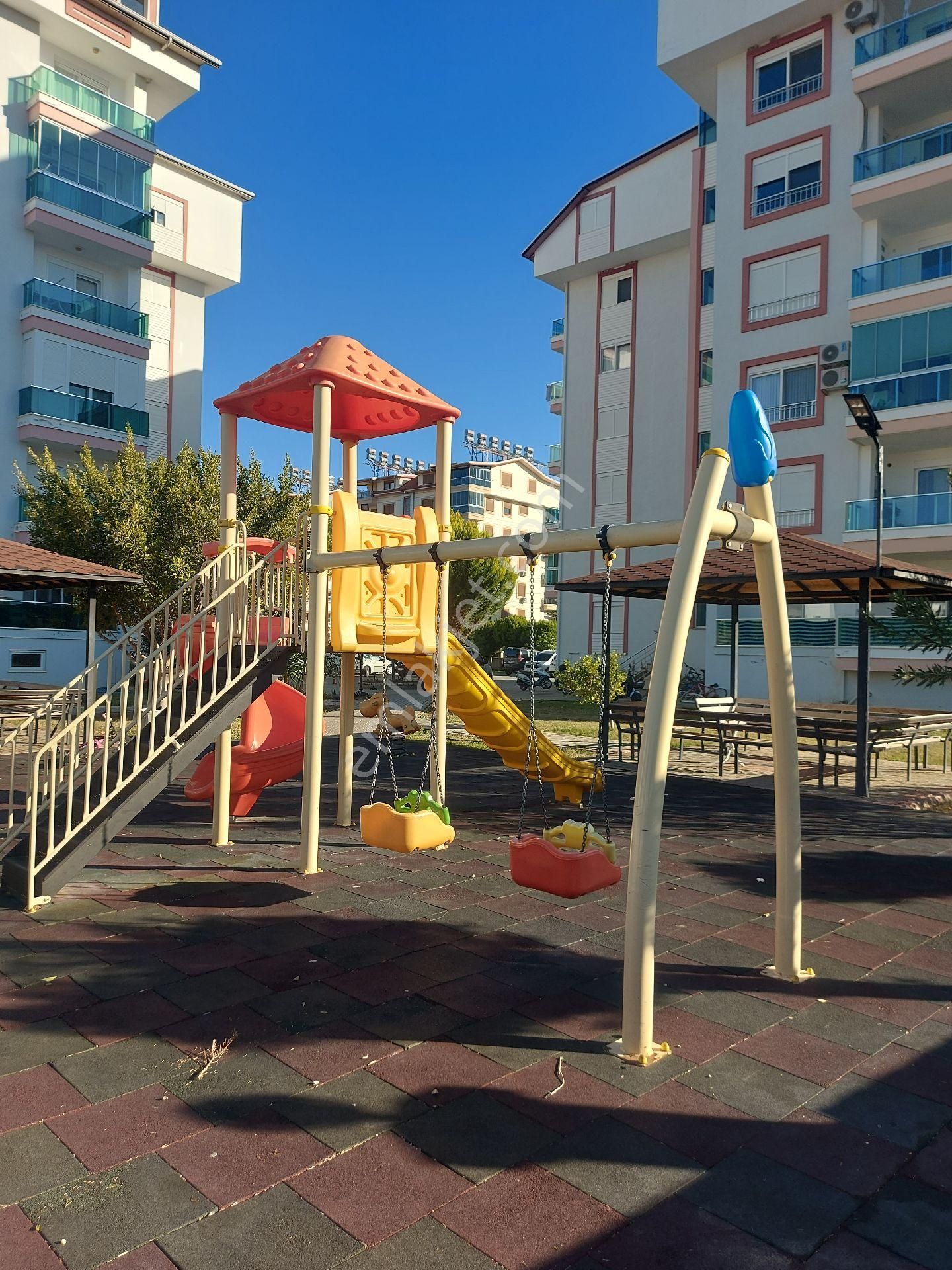 Gazipaşa Kiralik 3+1 Ayrı Mutfak. Geniş Temiz Daire. Pazarcı Mahallesi - Görsel 19