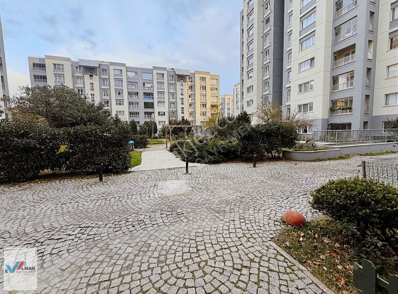 Evalmakta Kiptaş Konutlarında 2+1(103m2) İçi Full Yapılı Daire - Görsel 18