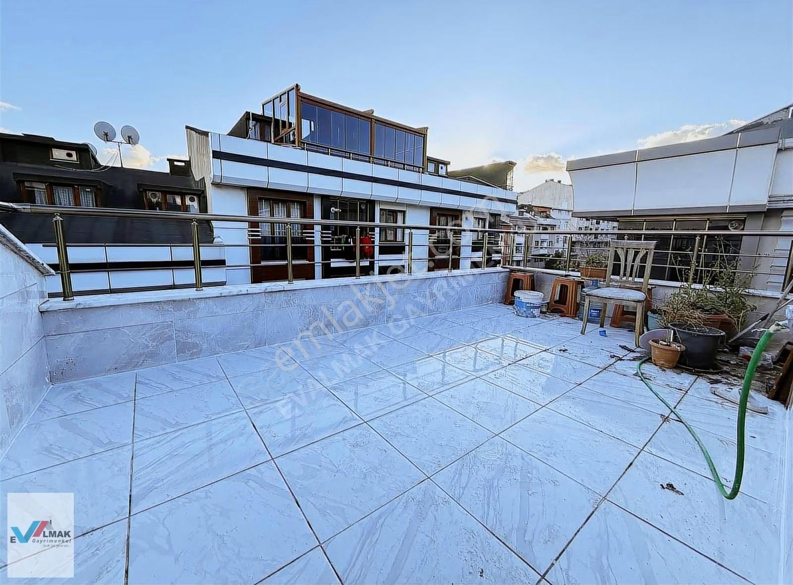 Evalmak'ta Tevfikbey Mah.de 4+1(150m2) Geniş Ferah Dubleks Daire - Görsel 22