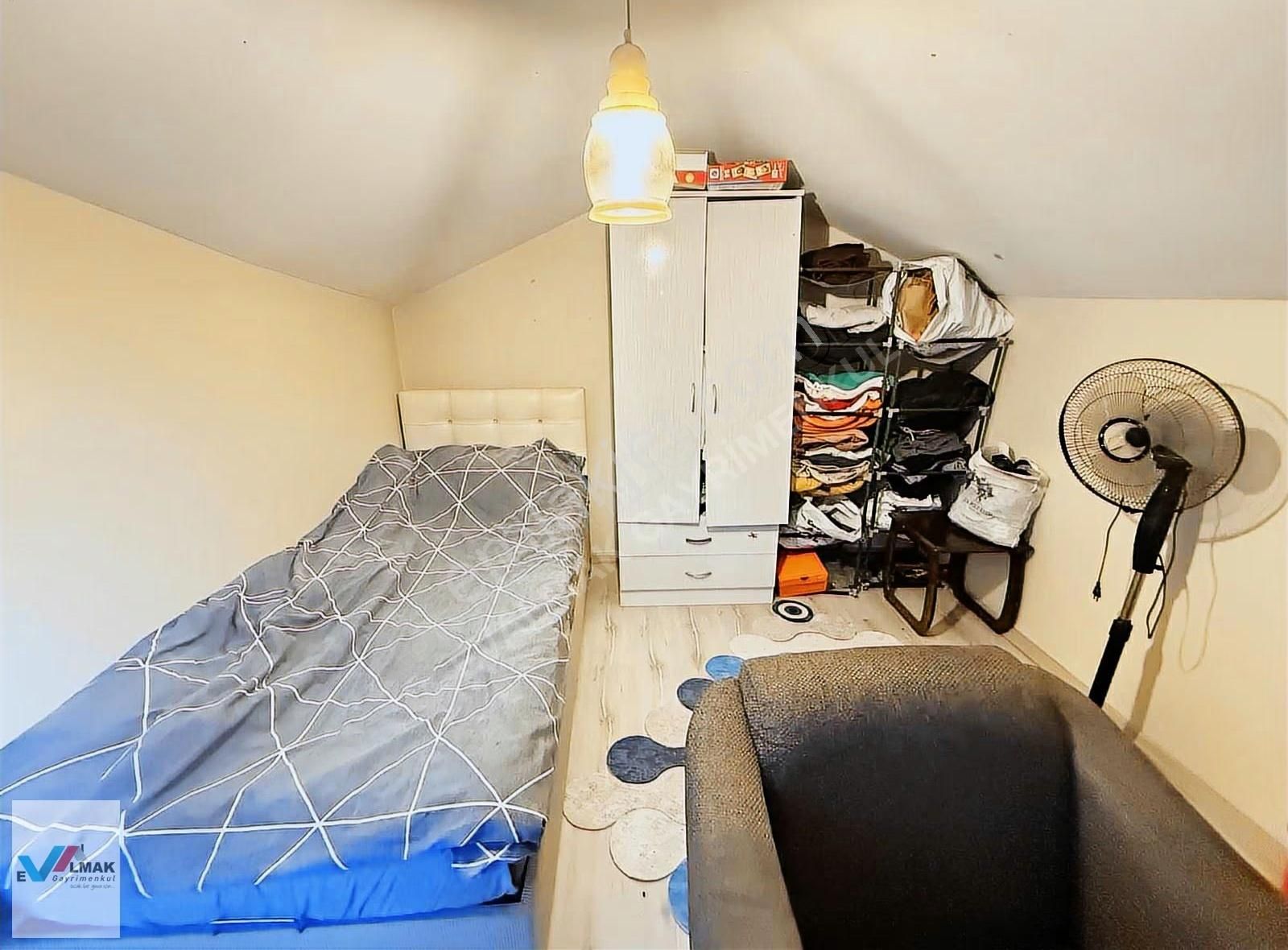 Evalmak'ta İnönü Mah.de 2+1(90m2) Kat Mülkiyetli Dubleks Daire - Görsel 11