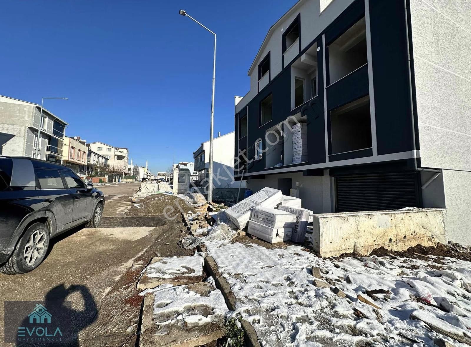 Evola Gayrimenkul'den Mükemmel Konumda Satılık Arsa - Görsel 4