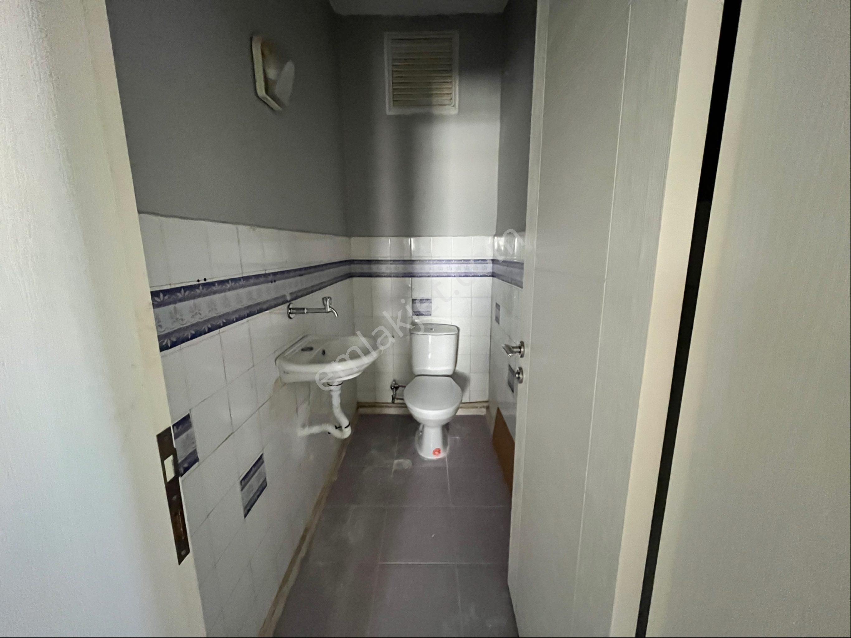 Balçova İş Bankası Evleri 3+1 - Görsel 23