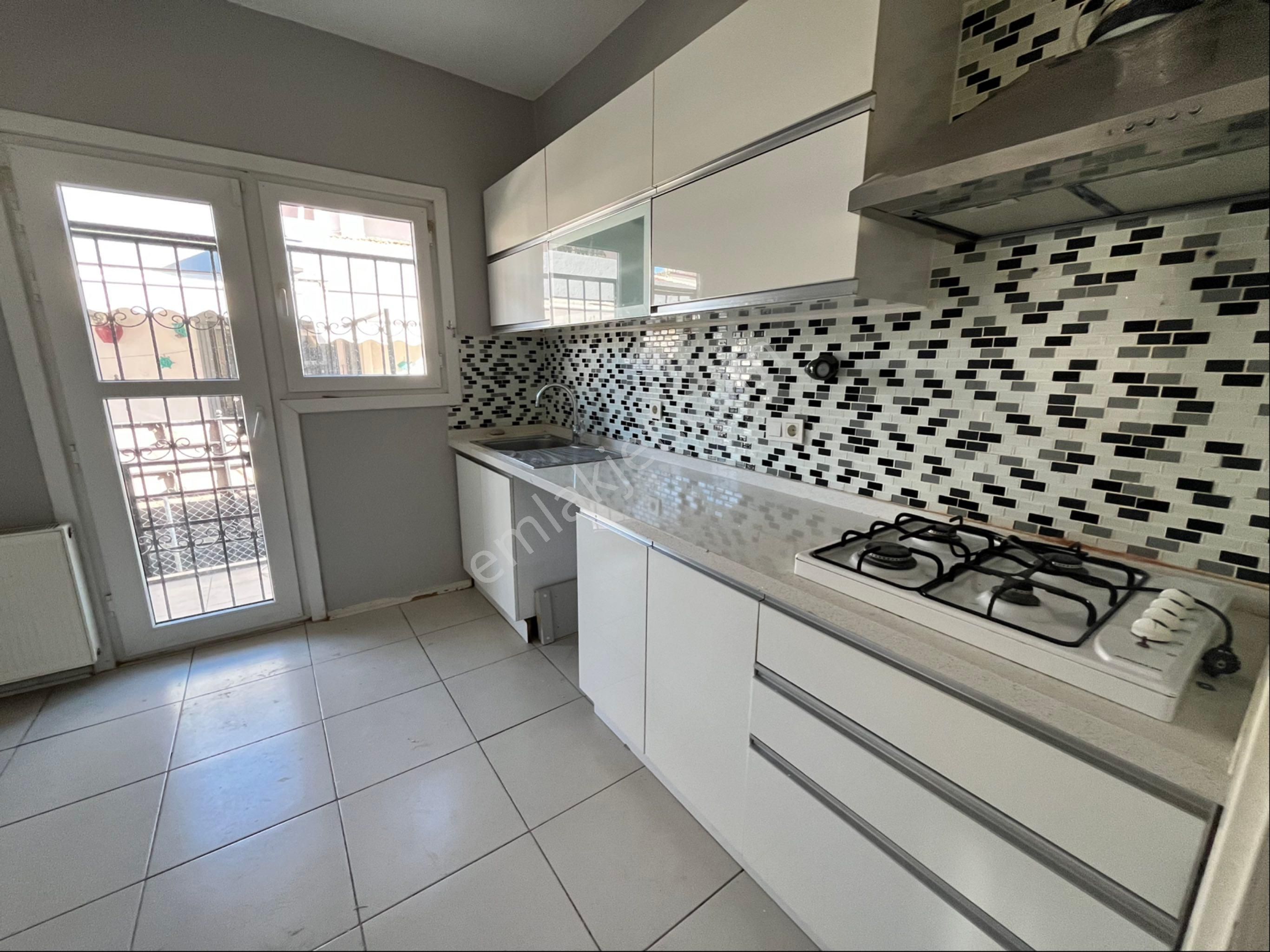 Balçova İş Bankası Evleri 3+1 - Görsel 18