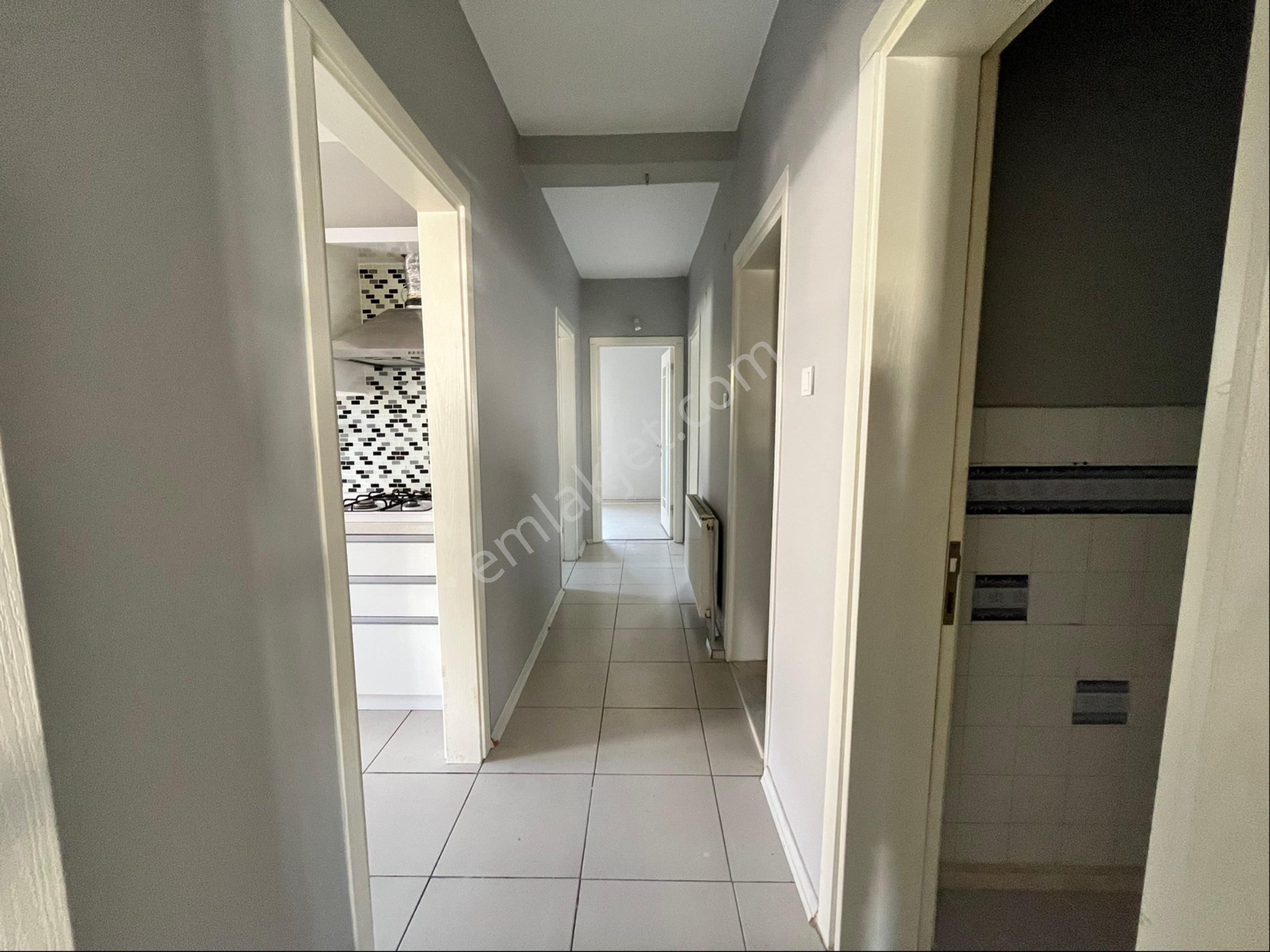 Balçova İş Bankası Evleri 3+1 - Görsel 19