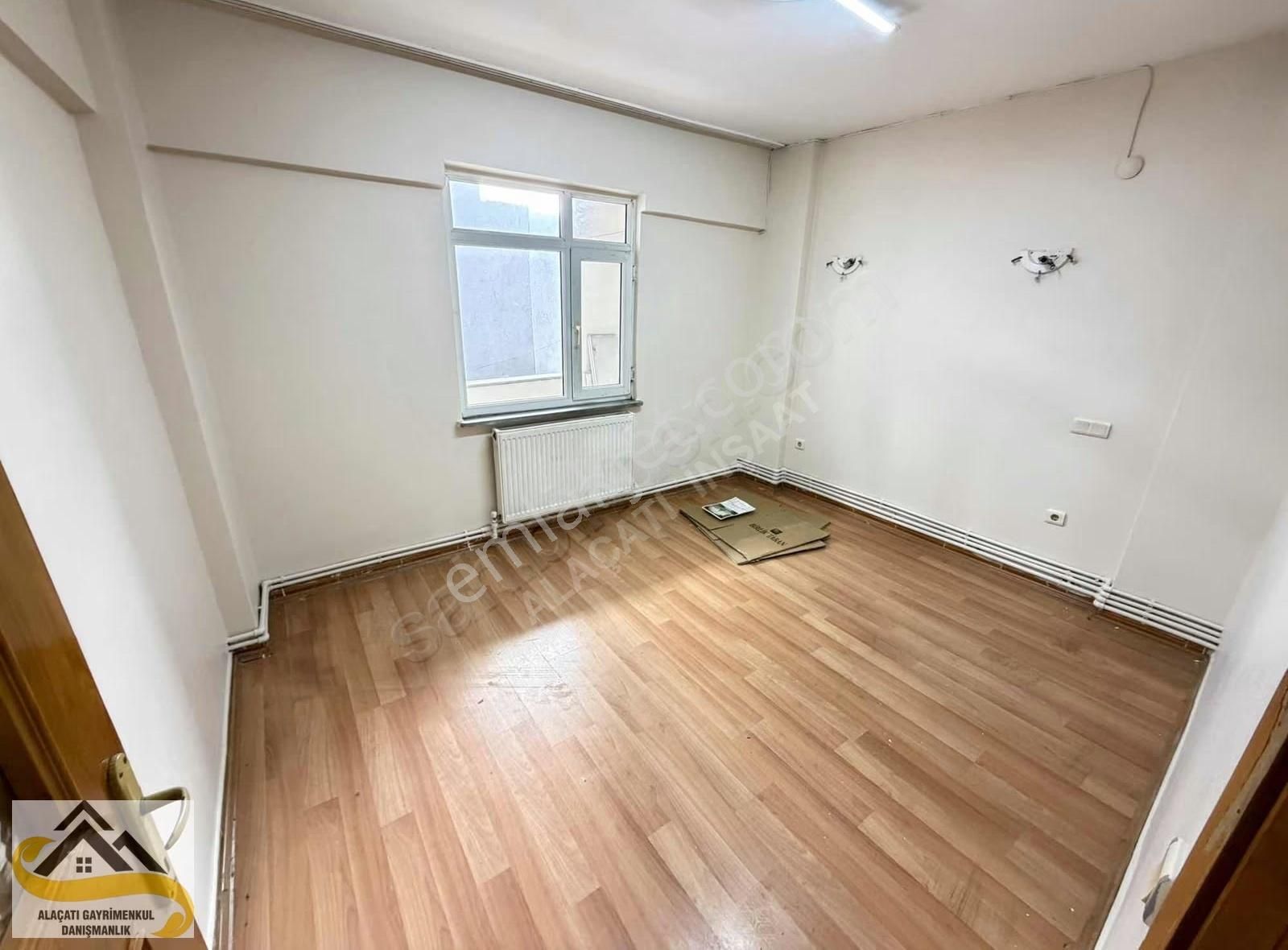 Alacatı İnş Gazi Perşembe Pazarinda 3 Kat 2+1 Kiralik Daire - Görsel 20