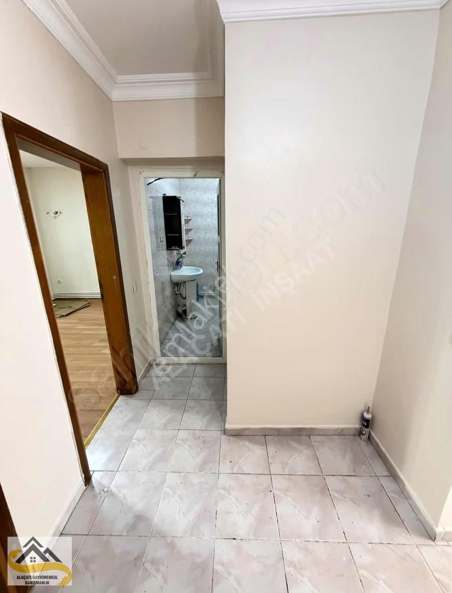 Alacatı İnş Gazi Perşembe Pazarinda 3 Kat 2+1 Kiralik Daire - Görsel 22