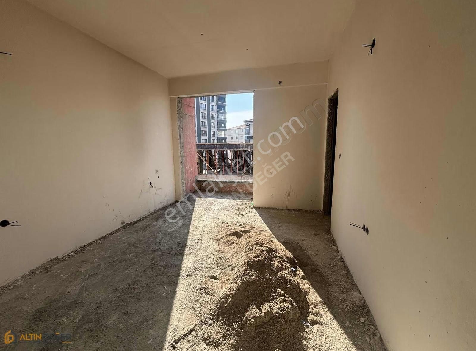 Şentepe Sol Park Manzaralı Lüks 3+1 Ara Kat Daire - Görsel 12