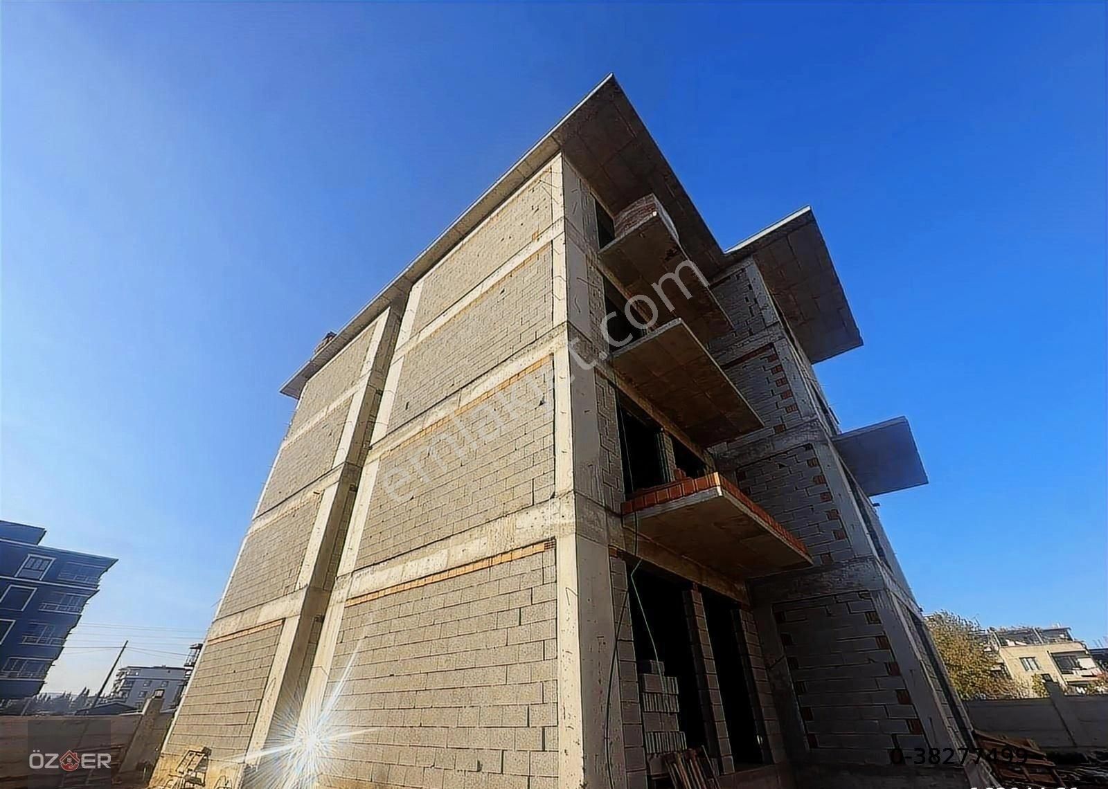 Öz-er Gayrimenkul'den Satılık Butik Site İçersinde 1+1 Daire - Görsel 2