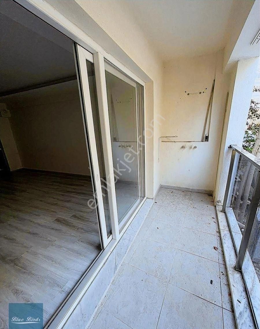 Kuşadası Sahile 100 Metre - Görsel 10