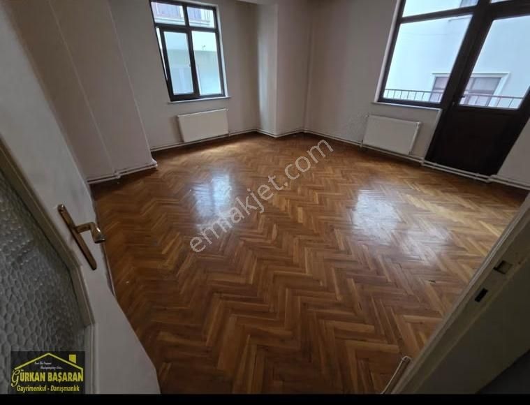 Tekirdağ Sahile Yürüme Mesafeli 3+1 Fırsat Daire!!! - Görsel 2