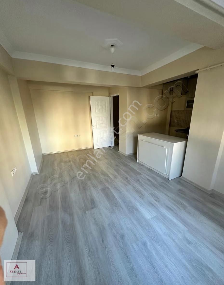 Atakul Gayrimenkul'den Paşakonak Mah. 2+1 Giriş Kat Satılık - Görsel 3