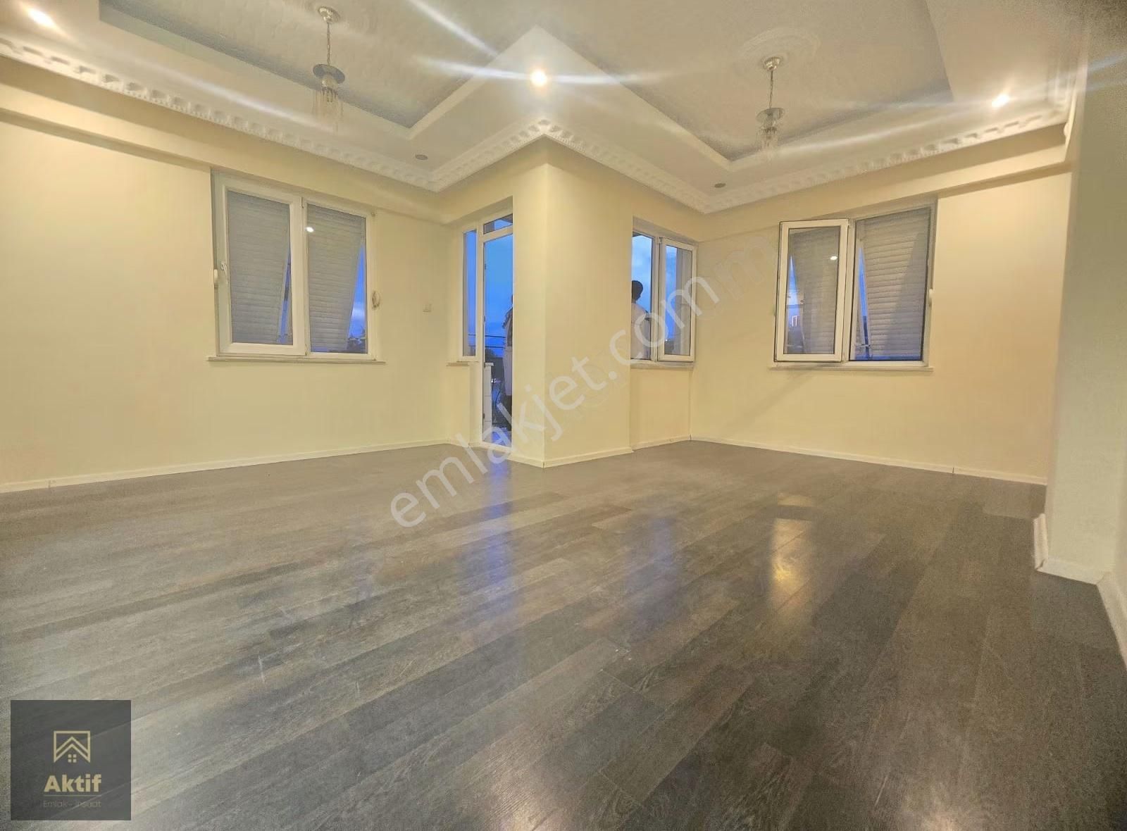 Şelale Caddesi Üstü Askeriye Karşısı Arakat Fuul Kredili