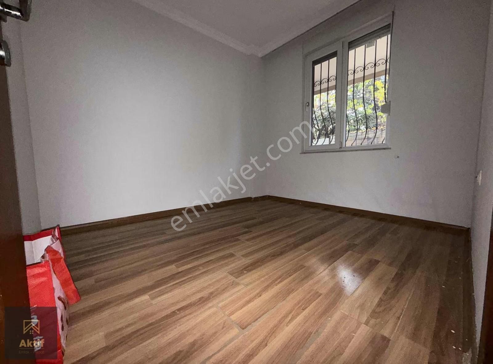 Karşıyaka Da Sıte İçi 2+1 Yüksek Giriş - Görsel 13