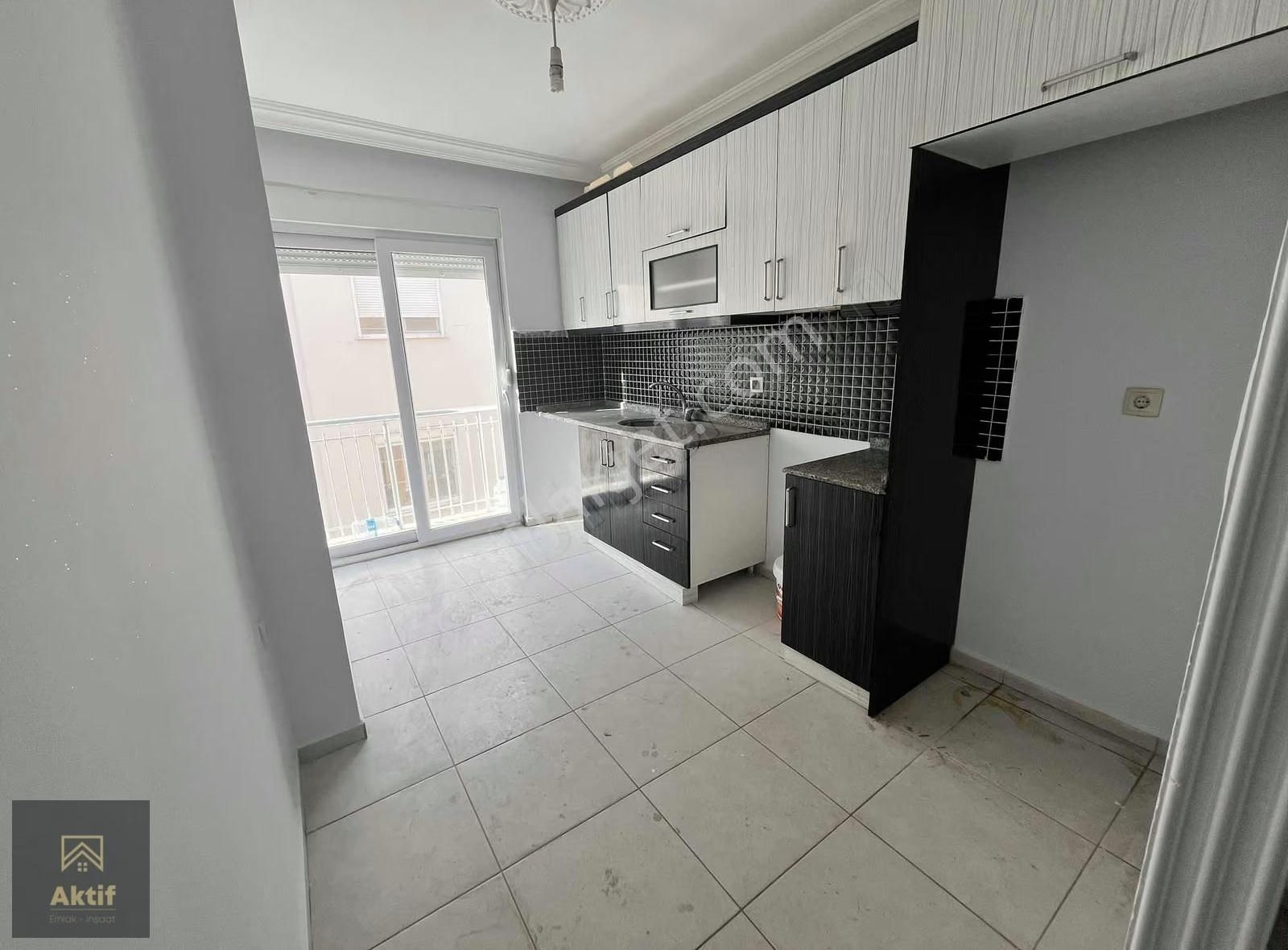 Nirvana Düğün Salon Yakını 180 M2 3+1 Dublex