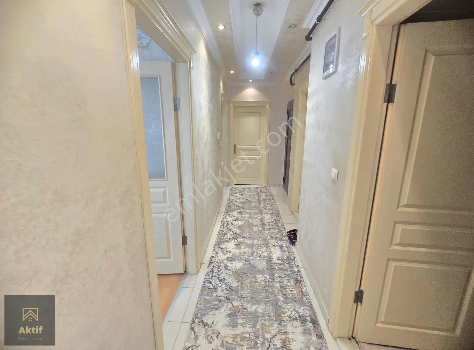 Pazar Pazarı Karşısı Tramvaya 300 Metre Doğalgazlı Cam Balkonlu - Görsel 13