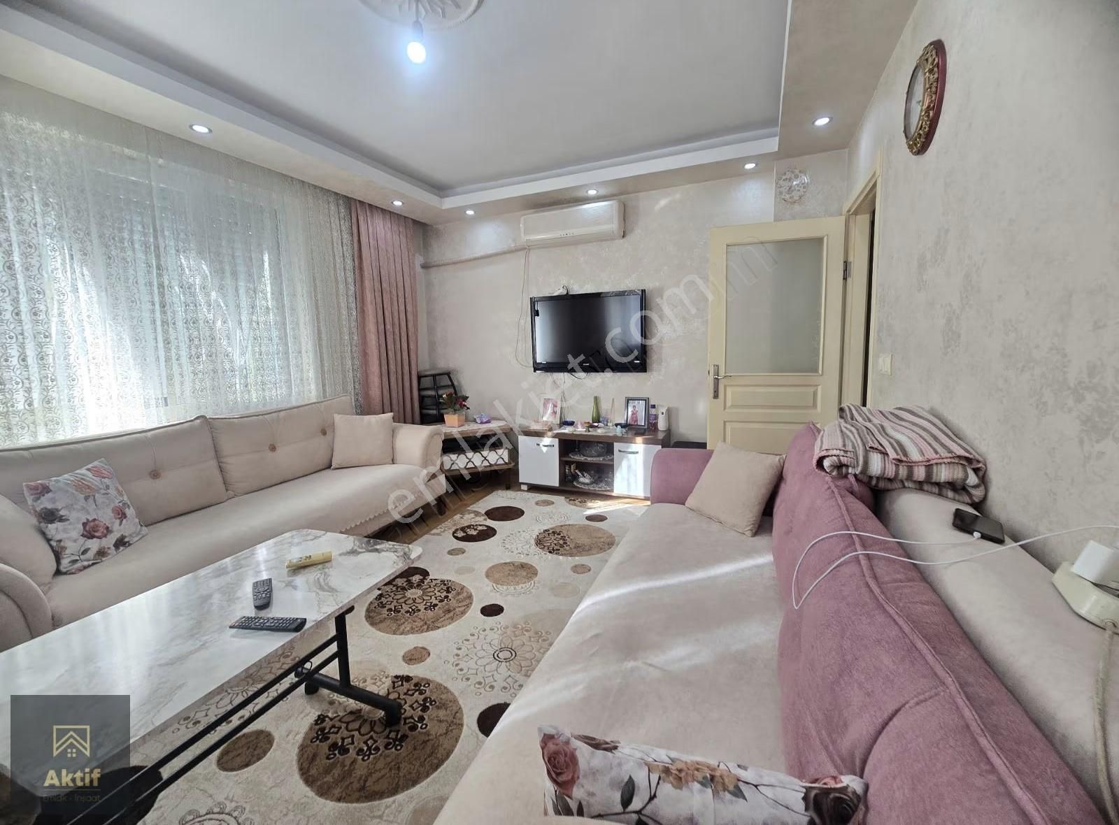 Pazar Pazarı Karşısı Tramvaya 300 Metre Doğalgazlı Cam Balkonlu - Görsel 17