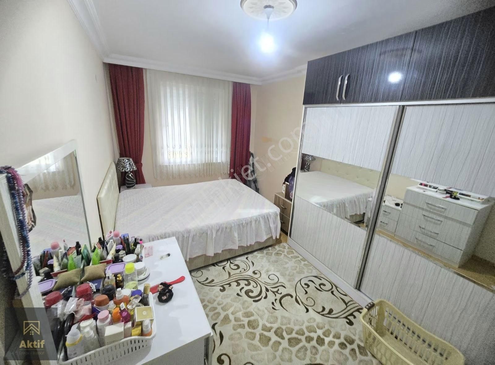 Pazar Pazarı Karşısı Tramvaya 300 Metre Doğalgazlı Cam Balkonlu - Görsel 4