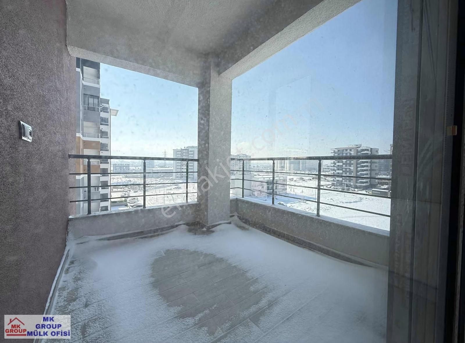 Şehir Hastanesi Karşısın Da Özenle Dizayn Edilmiş Ultra Lüks 4+1 - Görsel 25