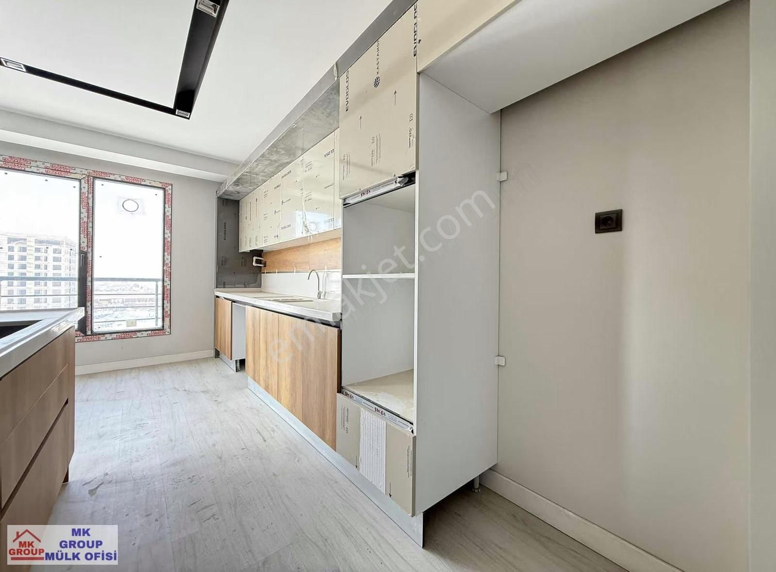 Şehir Hastanesi Karşısın Da Özenle Dizayn Edilmiş Ultra Lüks 4+1 - Görsel 14