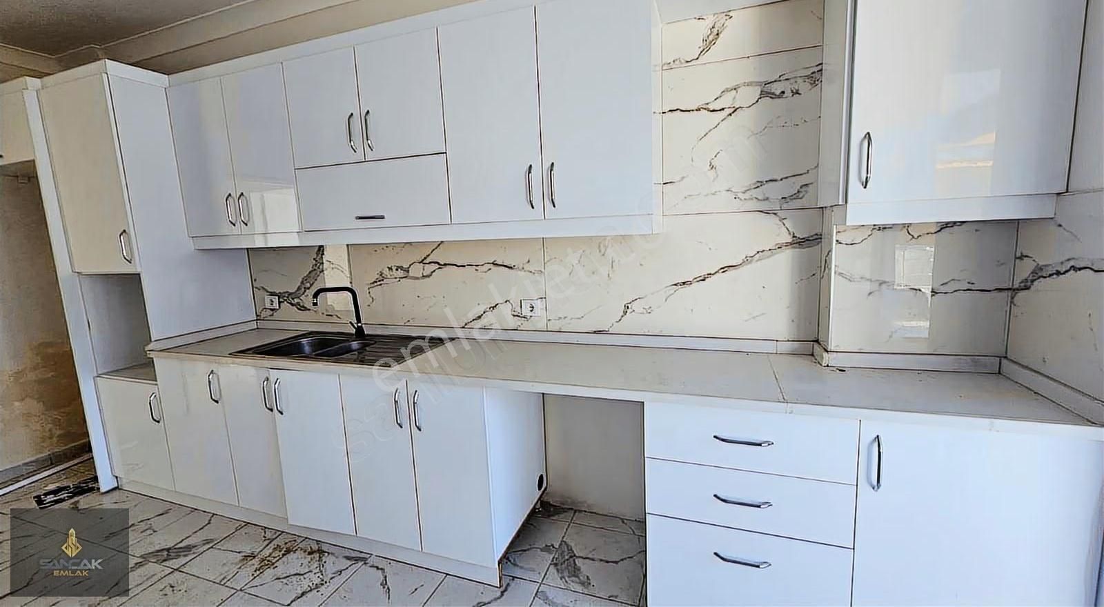 Sancak'tan Altınova Merkezde Sıfır 2+1 Daire - Görsel 8